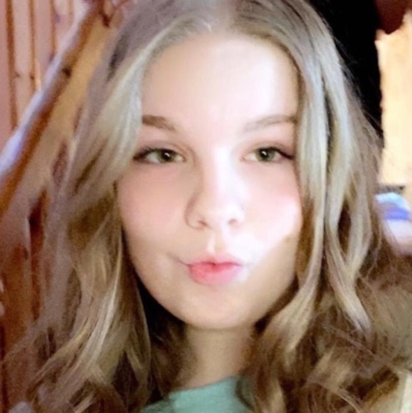 Meet your Posher, Peyton - Picture 1 of 1